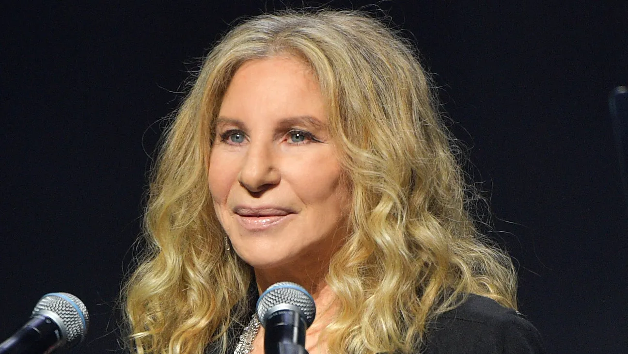 Barbra Streisand Plastic Surgery