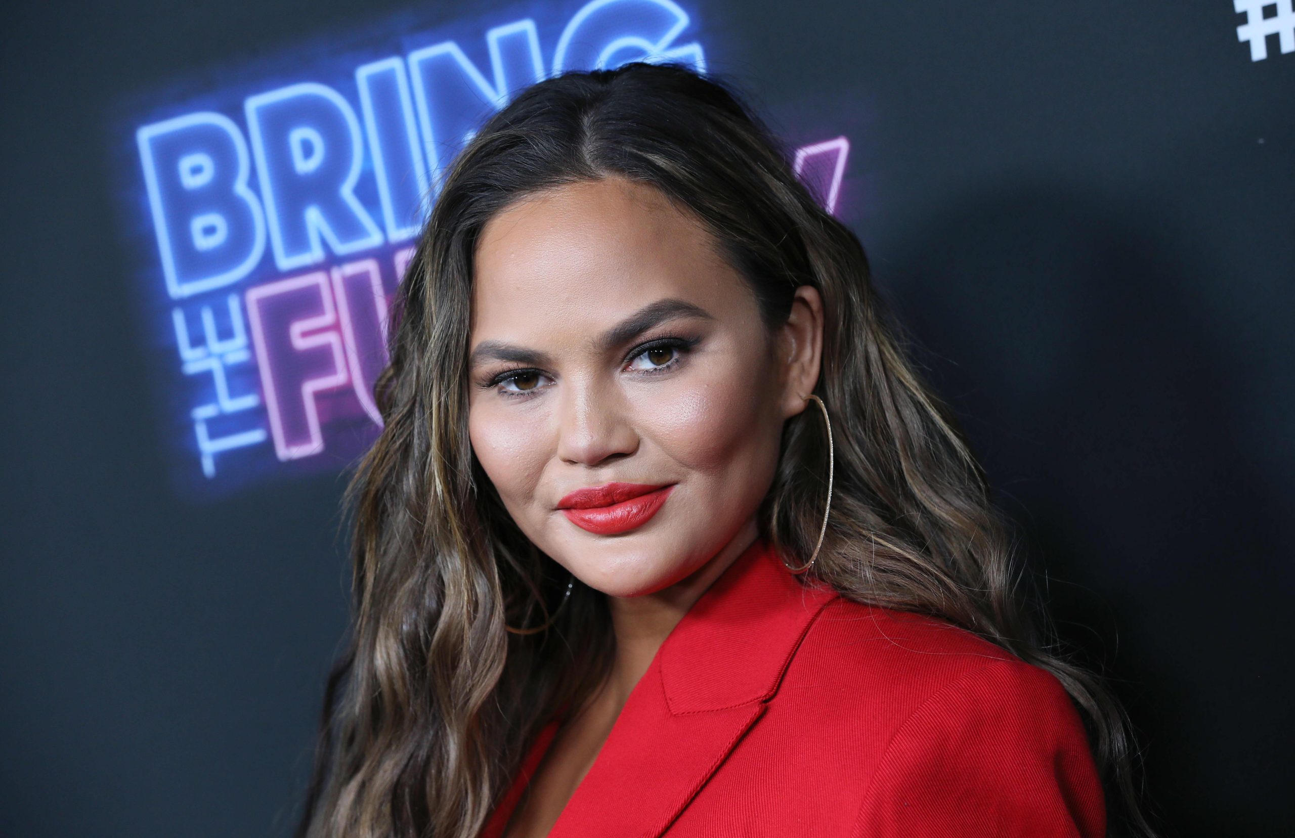 chrissy teigen plastic surgery