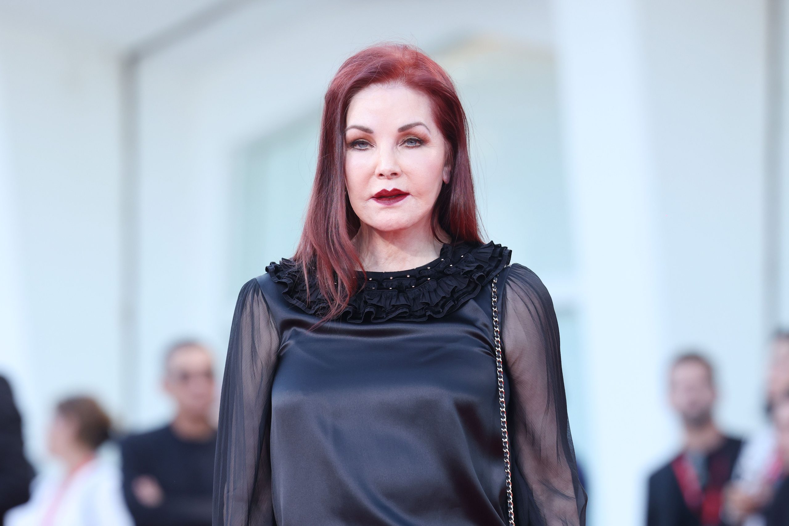 Priscilla Presley Plastic Surgery