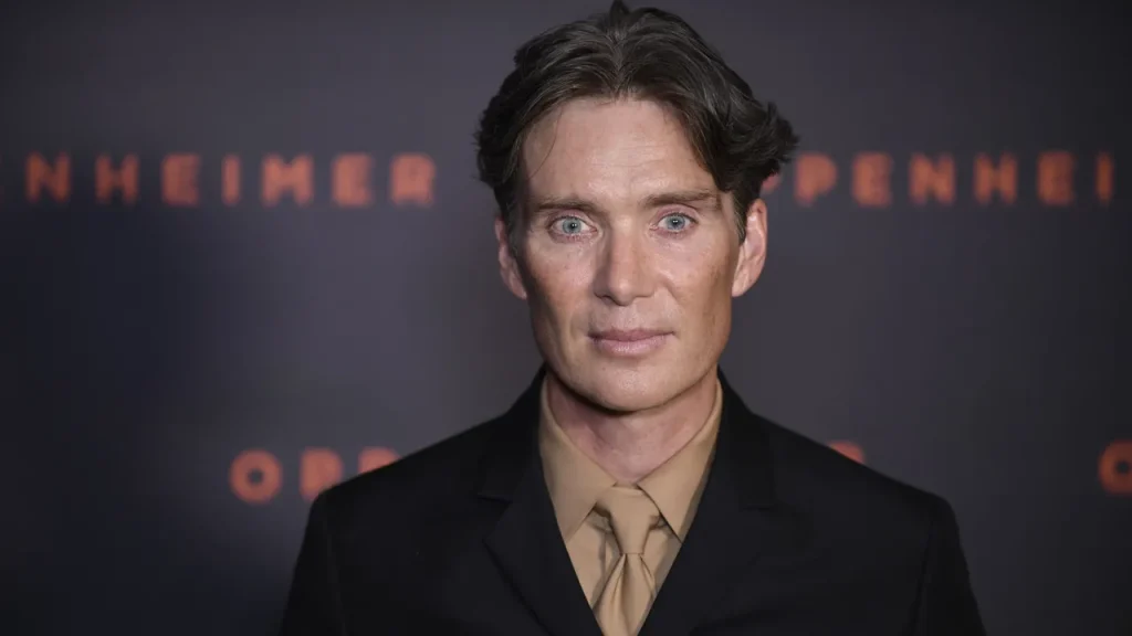 Cillian Murphy Sheds Weight for Emaciated Look in Oppenheimer