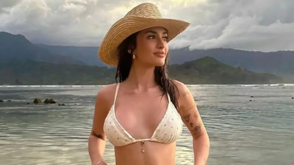 Sami Sheen Flaunts Figure Amid Plastic Surgery Regrets During Italian Getaway!